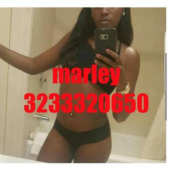 , 20  female escort, Los Angeles