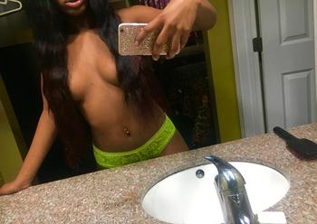, 21  female escort, Los Angeles
