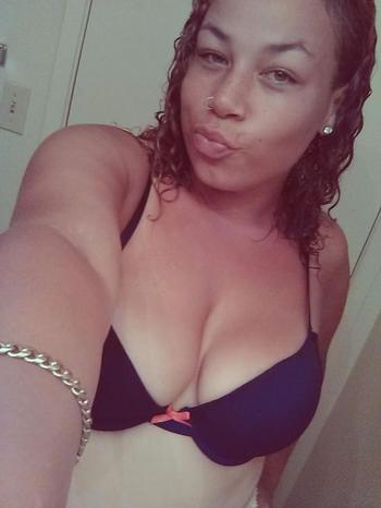 , 22  female escort, Los Angeles