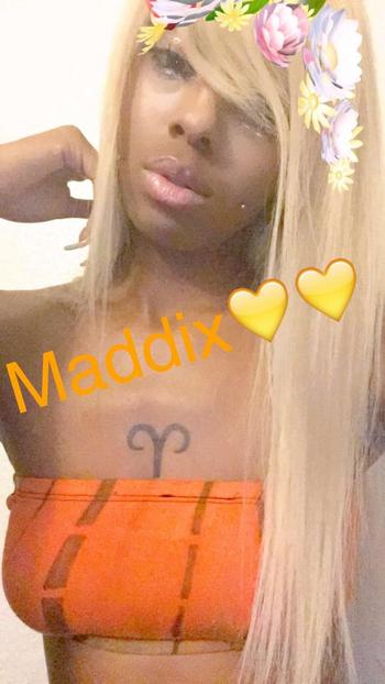 , 21 African American female escort, Los Angeles