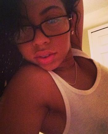 , 30  female escort, Los Angeles
