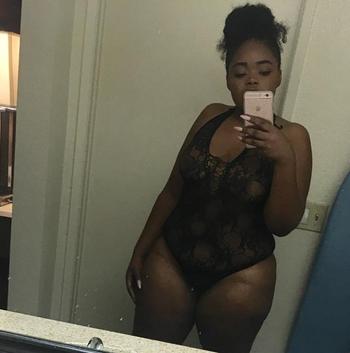 , 22  female escort, Los Angeles