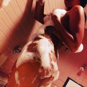 , 20  female escort, Los Angeles