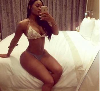 , 21  female escort, Los Angeles