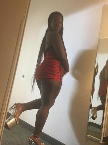 , 21  female escort, Los Angeles