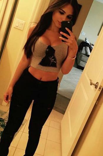 , 22  female escort, Los Angeles