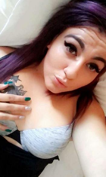 , 22  female escort, Los Angeles