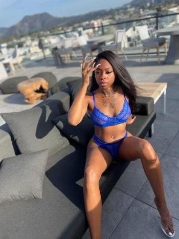 Alexis, 22  female escort, Los Angeles