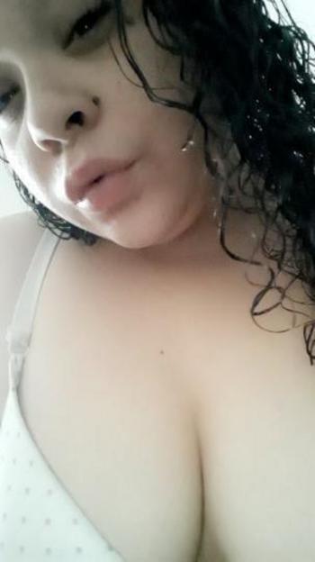 Lizz, 22  female escort, Los Angeles