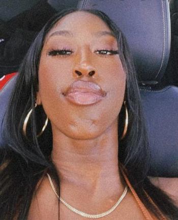 Skye, 23  female escort, Los Angeles