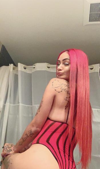 2132924607, 22 Caucasian female escort, Losangeles