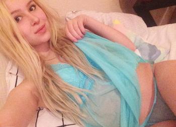 lilly, 27 Caucasian female escort, Losangeles