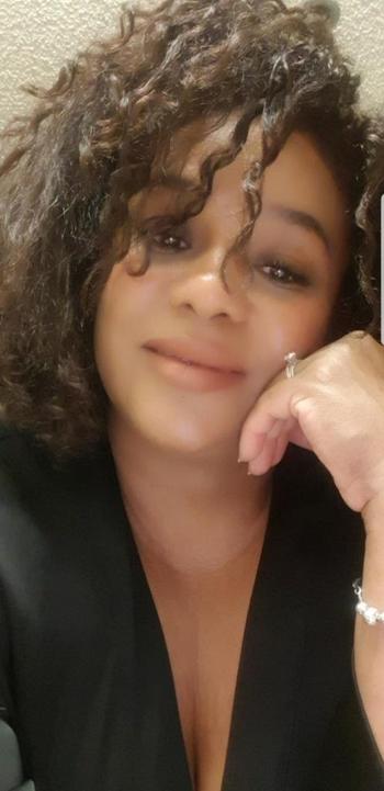 Vanesa, 28  female escort, Los Angeles