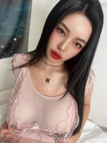 323-247-7808, 25  female escort, Los Angeles