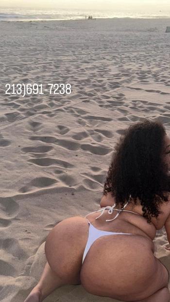 Pocahontas, 22  female escort, Los Angeles