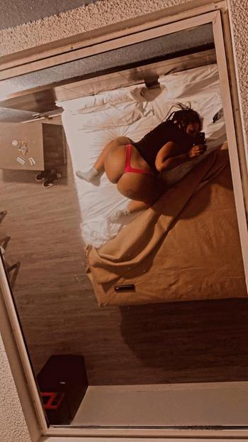 Lola , 25  female escort, Los Angeles