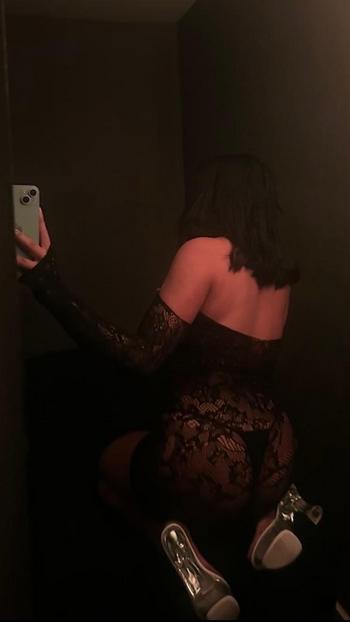 Summer, 24  female escort, Los Angeles