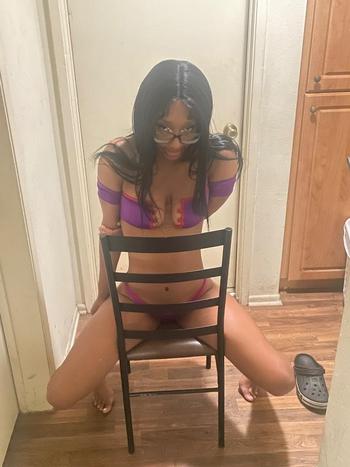 Cynn, 20  female escort, Los Angeles