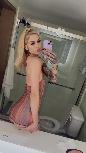 Khaleesi , 24  female escort, Los Angeles