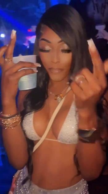 Zaa , 37  female escort, Los Angeles