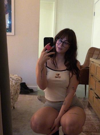 430-291-3428, 26  female escort, Los Angeles