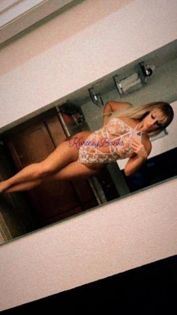 4242656011, female escort, Los Angeles