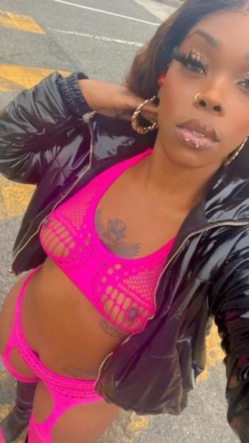 3233561011, female escort, Los Angeles