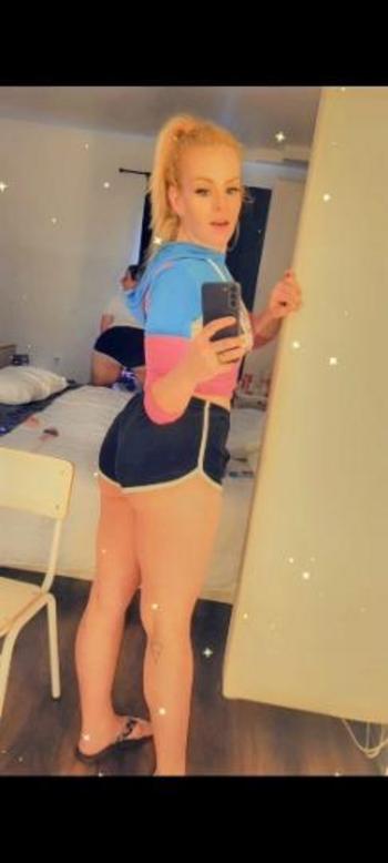 3186381544, female escort, Los Angeles