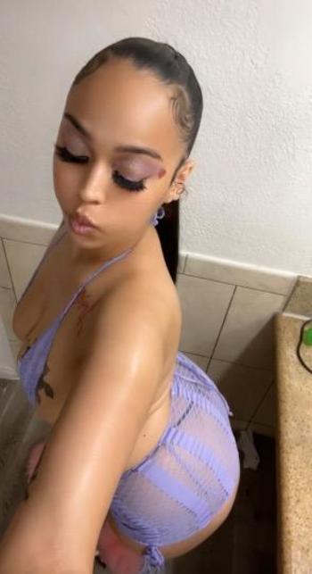 5627105498, female escort, Los Angeles